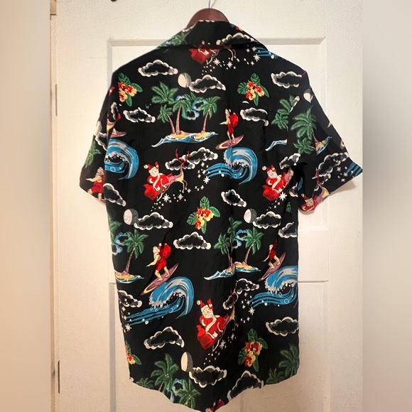 Tropical Christmas Print Santa Hawaiian Button Front Short Sleeve Shirt M - Picture 5 of 5